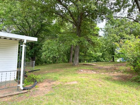 Tiny photo for 912 Mercury Street St, Lynchburg, VA 24502 (MLS # 366690)