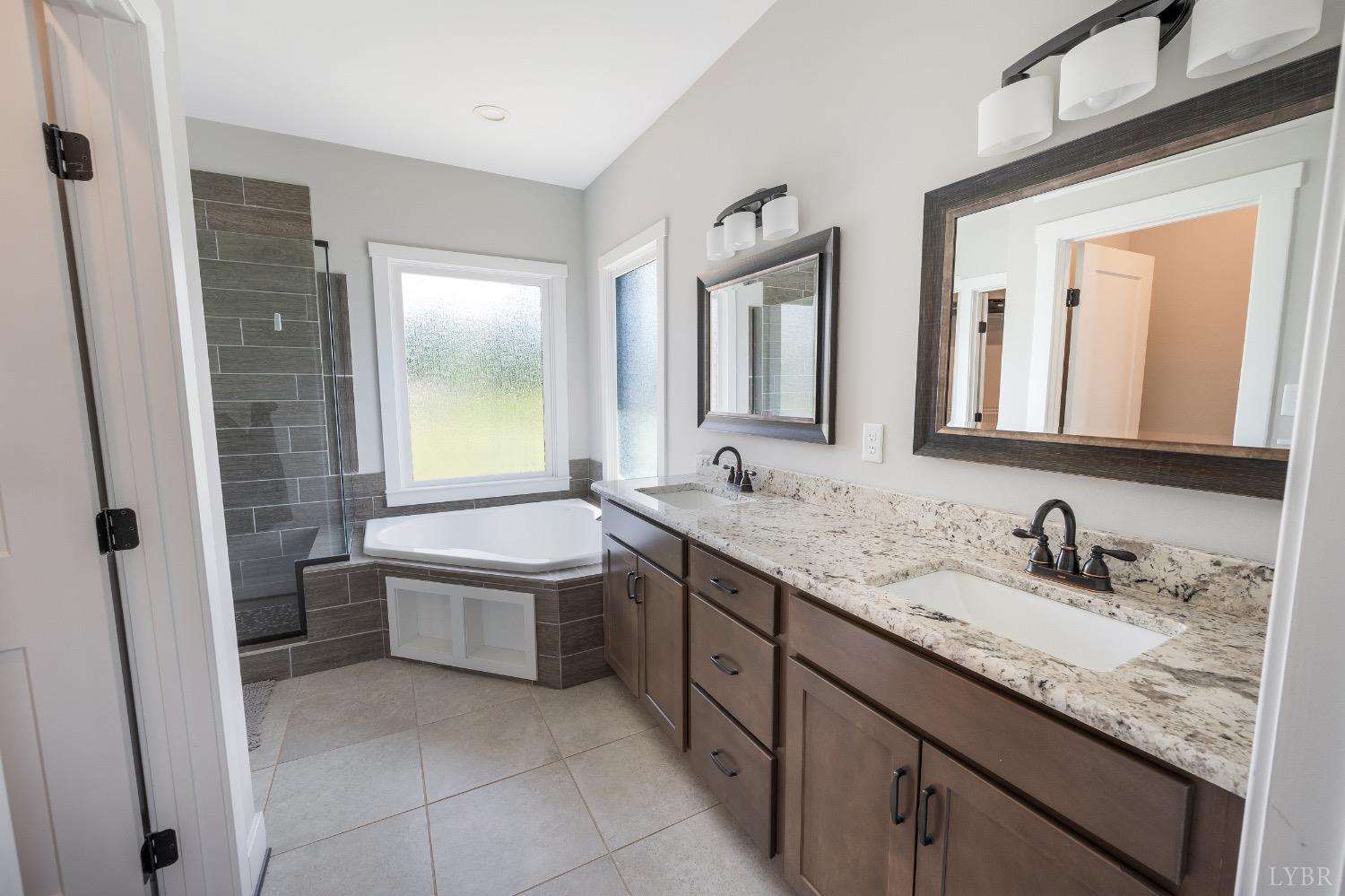 1145 Oak Lawn Drive North Dr, Forest, Virginia image 16