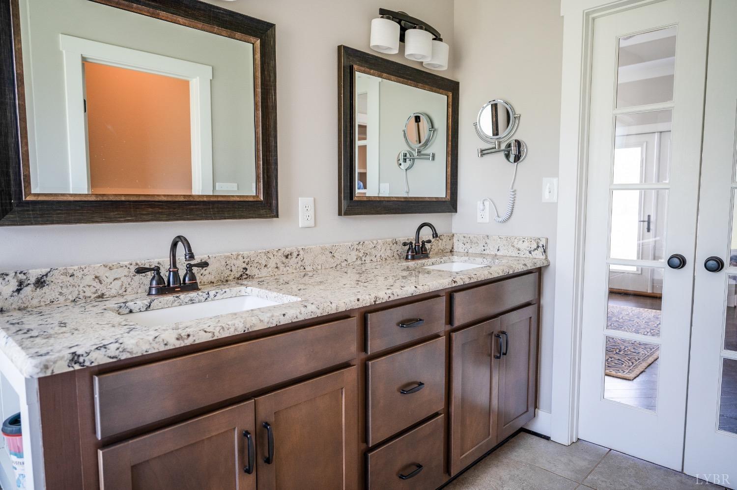 1145 Oak Lawn Drive North Dr, Forest, Virginia image 20
