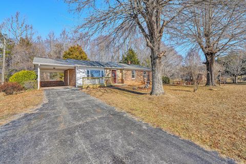Tiny photo for 1104 Union Hall School Road, Chatham, VA 24531 (MLS # 363716)