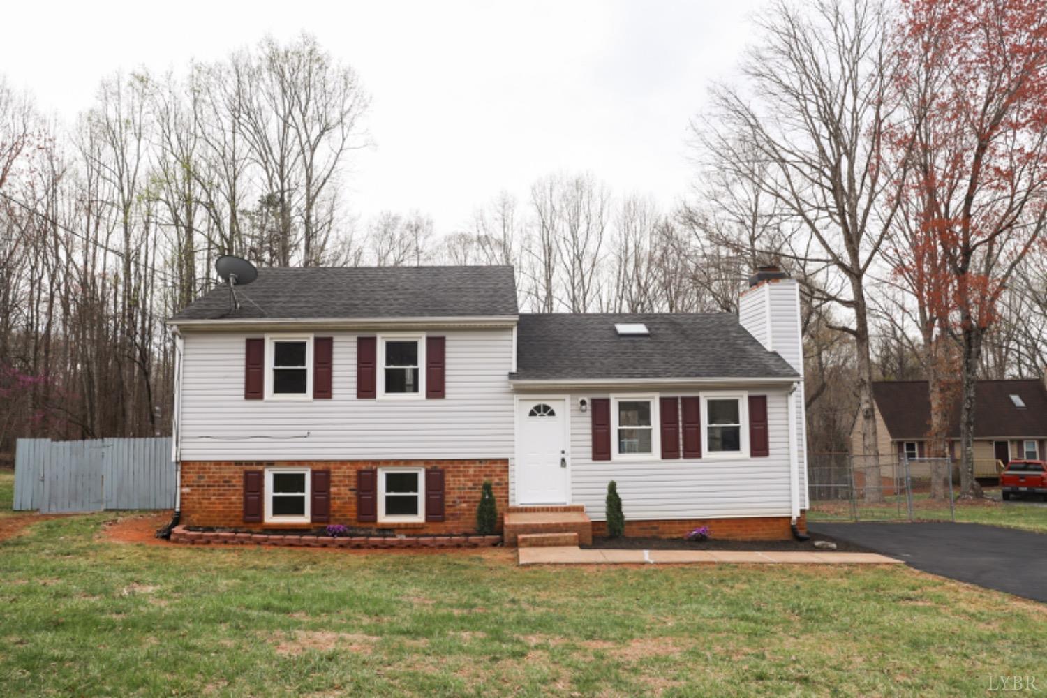 2824 Hawkins Mill Road, Lynchburg, Virginia image 1