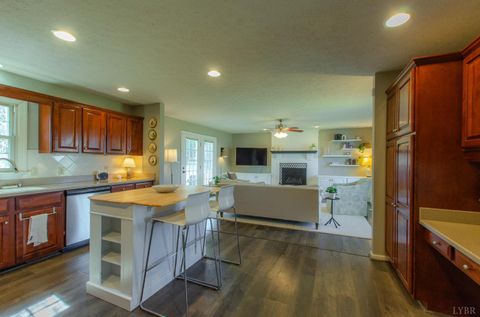 Tiny photo for 102 Meadows Dr Dr, Forest, VA 24551 (MLS # 365313)