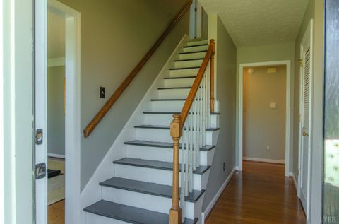 Tiny photo for 102 Meadows Dr Dr, Forest, VA 24551 (MLS # 365313)