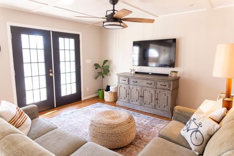 Tiny photo for 726 Lake Vista Dr Dr, Forest, VA 24551 (MLS # 363879)