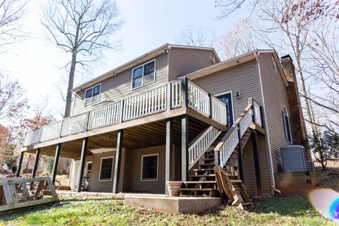 Tiny photo for 726 Lake Vista Dr Dr, Forest, VA 24551 (MLS # 363879)