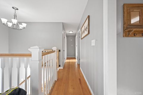 Tiny photo for 5949 Village Lane, Roanoke, VA 24019 (MLS # 363594)