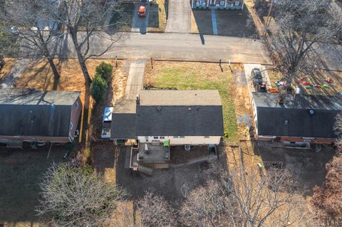 Tiny photo for 5949 Village Lane, Roanoke, VA 24019 (MLS # 363594)