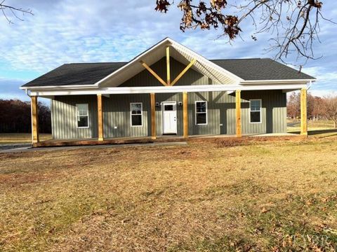 Photo of 677 Piney Mountain Road, Appomattox, VA 24522 (MLS # 363104)