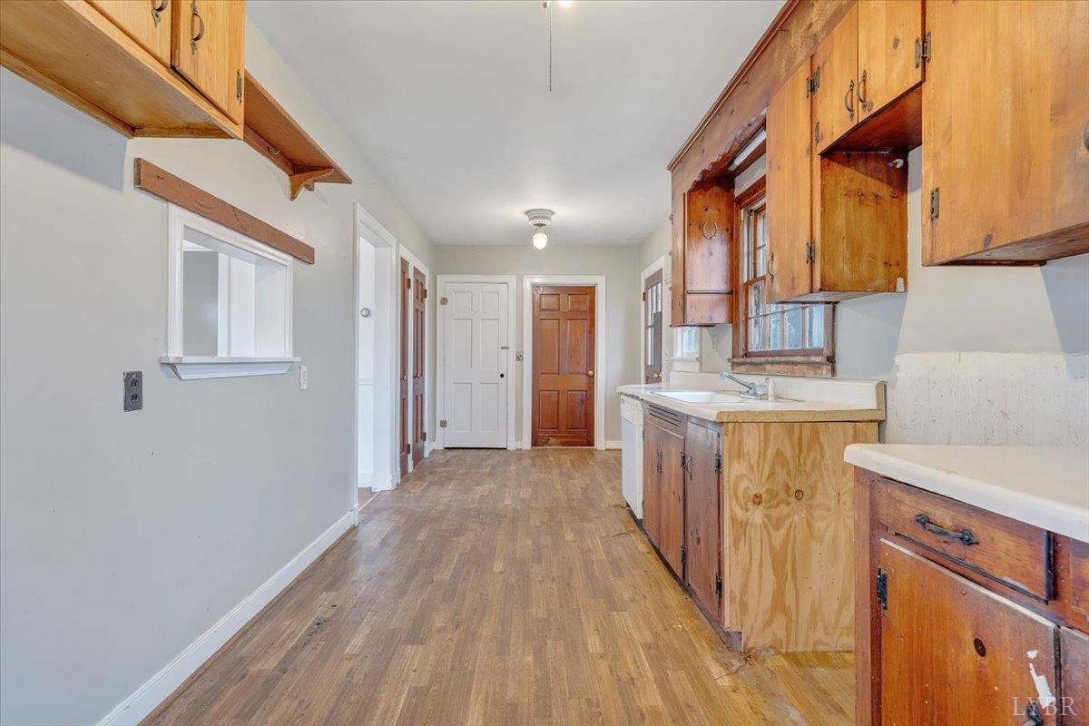 Esmont, Virginia 22937, United States, 4 Bedrooms Bedrooms, ,3 BathroomsBathrooms,Residential,Active,197099