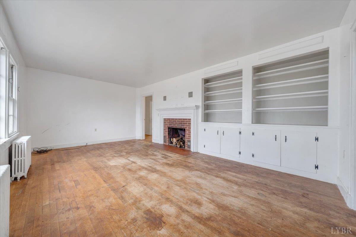 Esmont, Virginia 22937, United States, 4 Bedrooms Bedrooms, ,3 BathroomsBathrooms,Residential,Active,197099