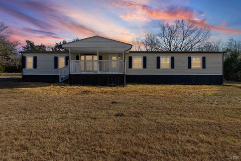 Photo of 2184 Green Pond Road, Chatham, VA 24531 (MLS # 363522)