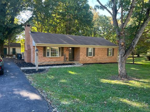 Photo of 203 College Park Drive, Lynchburg, VA 24502 (MLS # 363255)