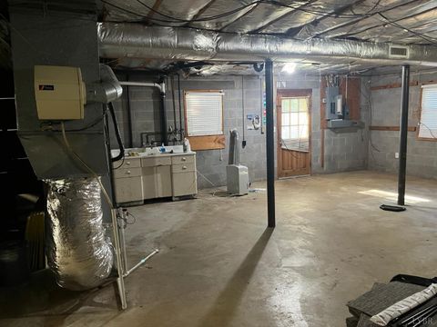 Tiny photo for 203 College Park Drive, Lynchburg, VA 24502 (MLS # 363255)