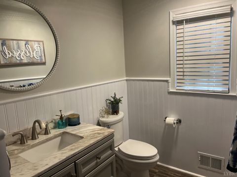 Tiny photo for 203 College Park Drive, Lynchburg, VA 24502 (MLS # 363255)