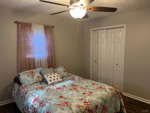 Tiny photo for 203 College Park Drive, Lynchburg, VA 24502 (MLS # 363255)