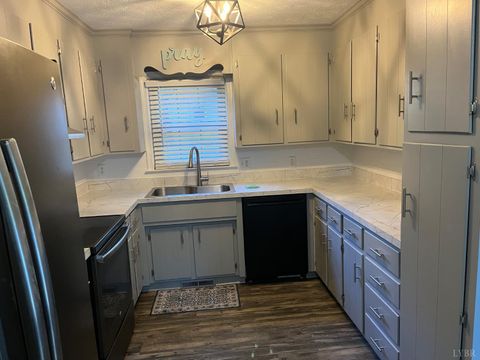 Tiny photo for 203 College Park Drive, Lynchburg, VA 24502 (MLS # 363255)