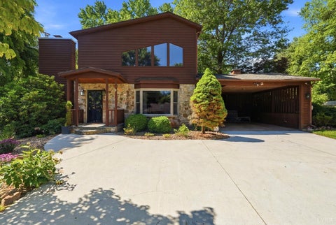 Photo of 1107 Boonsboro Place, Lynchburg, VA 24503 (MLS # 367055)