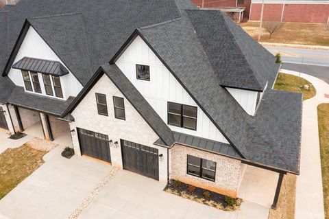 Tiny photo for 1025 Landon Court, Forest, VA 24551 (MLS # 362372)