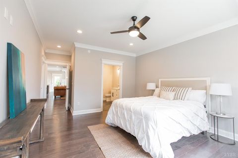 Tiny photo for 1025 Landon Court, Forest, VA 24551 (MLS # 362372)