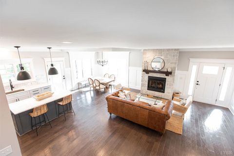 Tiny photo for 1025 Landon Court, Forest, VA 24551 (MLS # 362372)