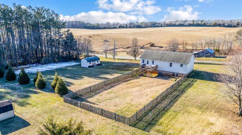 Tiny photo for 746 Church Street, Appomattox, VA 24522 (MLS # 363593)