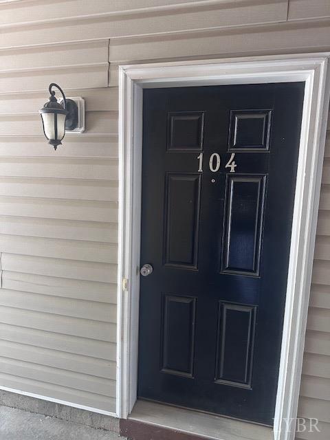 206 Capstone Drive #104, Lynchburg, Virginia image 2