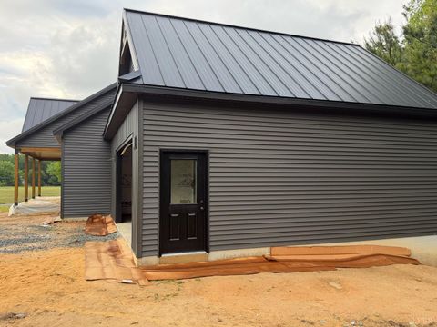 Tiny photo for 2794 Cow Rd, Buffalo Junction, VA 24529 (MLS # 366464)