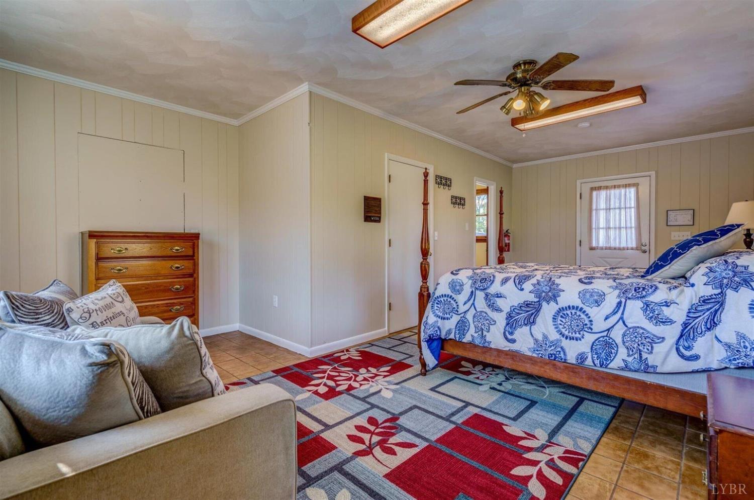 450 Holyfield Lane, Moneta, Virginia image 50
