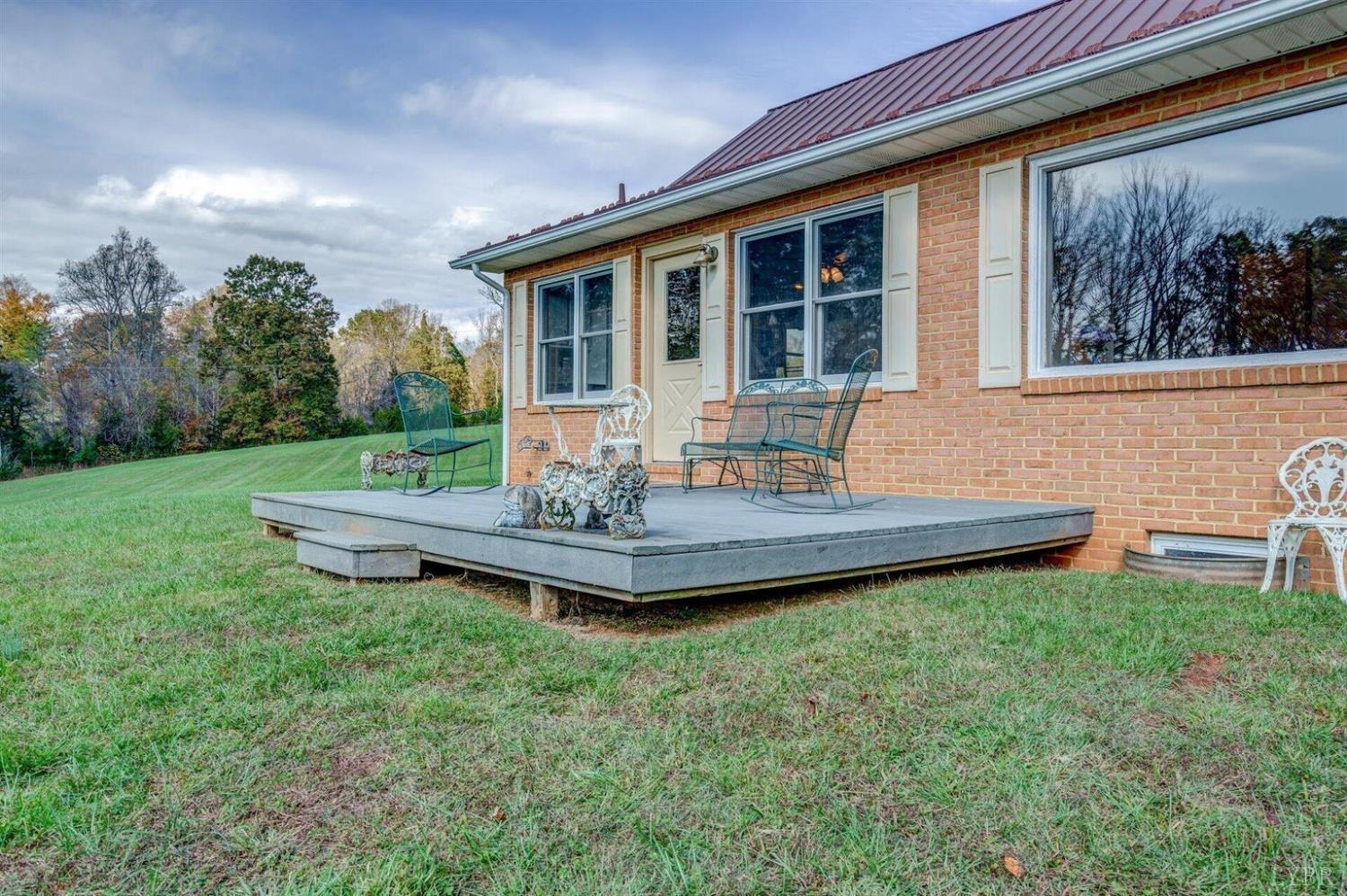 450 Holyfield Lane, Moneta, Virginia image 40