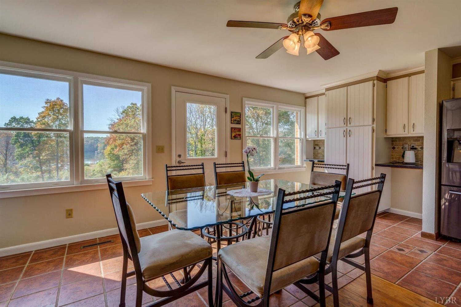 450 Holyfield Lane, Moneta, Virginia image 15