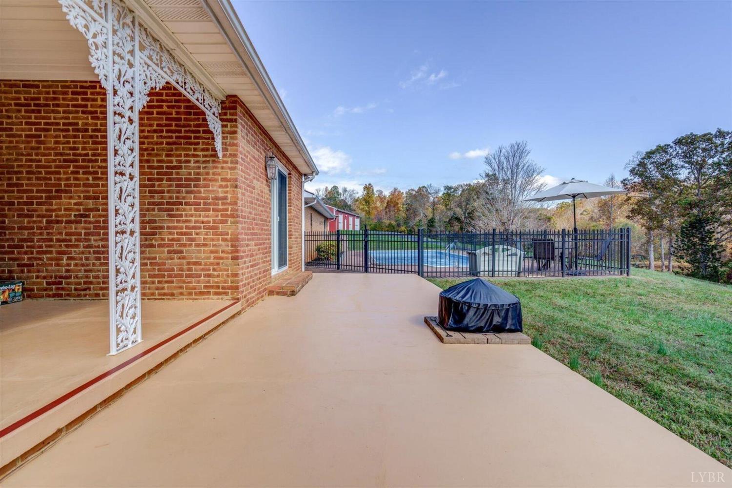 450 Holyfield Lane, Moneta, Virginia image 42