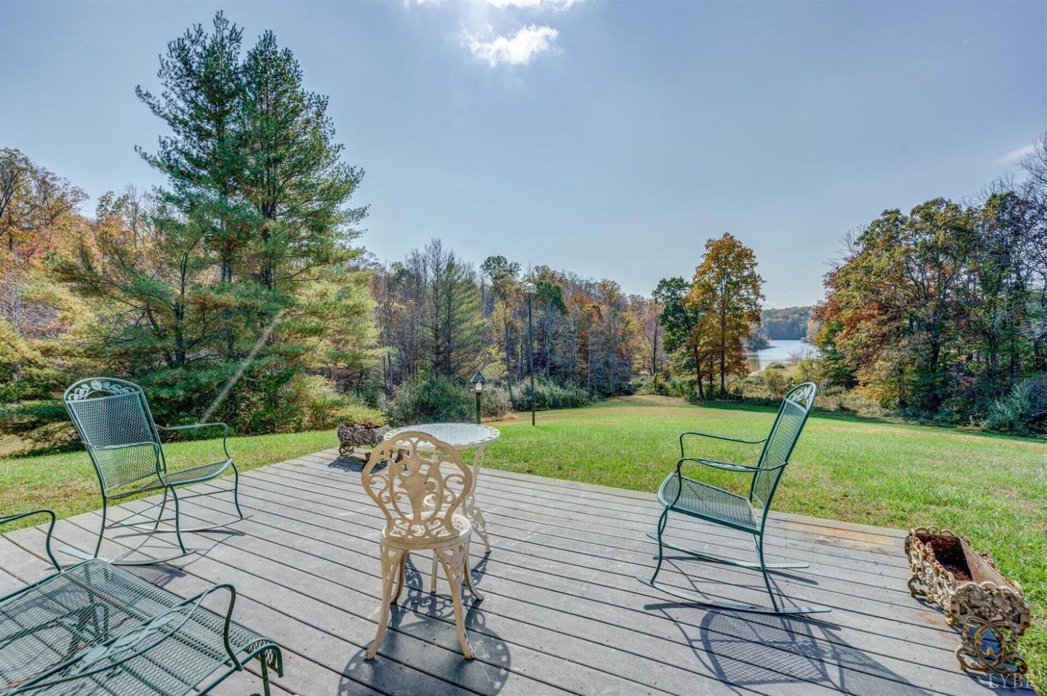 450 Holyfield Lane, Moneta, Virginia image 39