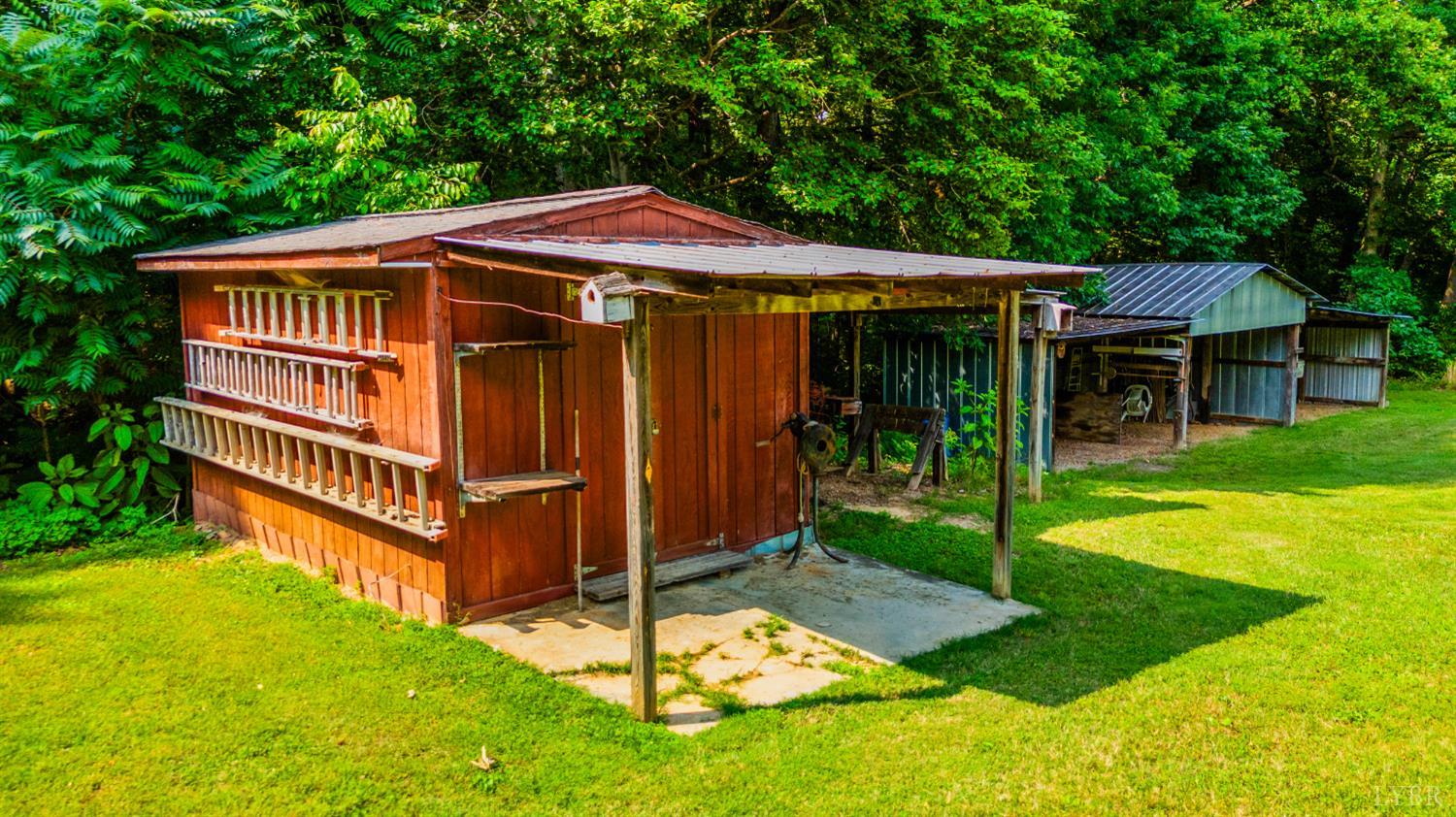 1545 Chalk Level Road, Chatham, Virginia image 9