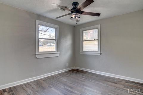 Tiny photo for 1909 Cleveland Avenue, Lynchburg, VA 24503 (MLS # 364447)