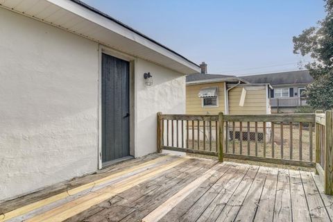 Tiny photo for 1909 Cleveland Avenue, Lynchburg, VA 24503 (MLS # 364447)