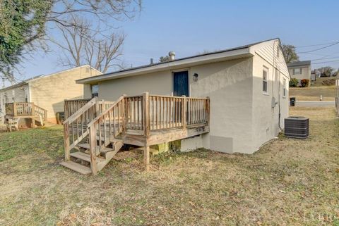 Tiny photo for 1909 Cleveland Avenue, Lynchburg, VA 24503 (MLS # 364447)