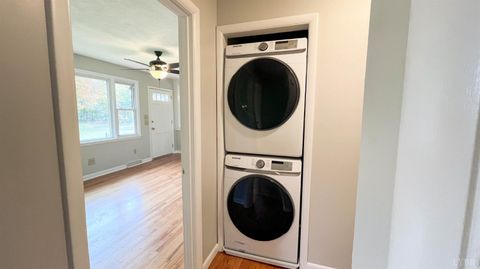 Tiny photo for 751 Long Island Road, Gladys, VA 24554 (MLS # 362789)