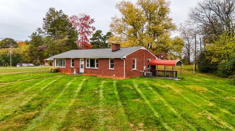 Tiny photo for 751 Long Island Road, Gladys, VA 24554 (MLS # 362789)