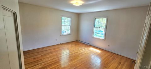 Tiny photo for 5909 Rhonda Road, Lynchburg, VA 24502 (MLS # 365840)