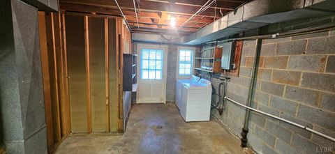 Tiny photo for 5909 Rhonda Road, Lynchburg, VA 24502 (MLS # 365840)