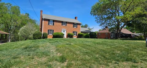 Tiny photo for 5909 Rhonda Road, Lynchburg, VA 24502 (MLS # 365840)