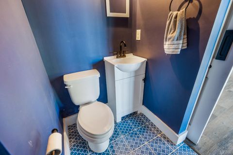 Tiny photo for 1192 Elk Creek Road, Forest, VA 24551 (MLS # 366418)