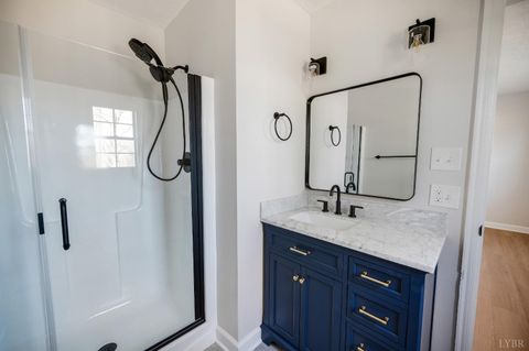 Tiny photo for 123 Lafayette Place, Forest, VA 24551 (MLS # 364619)