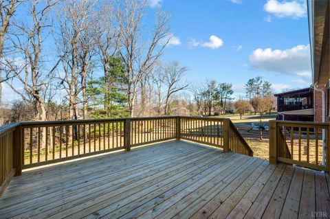 Tiny photo for 123 Lafayette Place, Forest, VA 24551 (MLS # 364619)