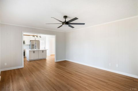 Tiny photo for 123 Lafayette Place, Forest, VA 24551 (MLS # 364619)