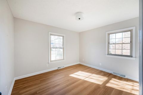 Tiny photo for 123 Lafayette Place, Forest, VA 24551 (MLS # 364619)
