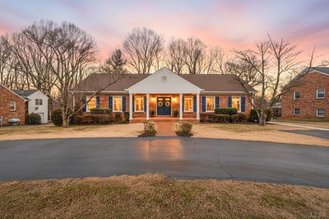 Photo of 123 Lafayette Place, Forest, VA 24551 (MLS # 364619)