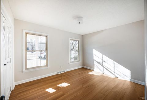 Tiny photo for 123 Lafayette Place, Forest, VA 24551 (MLS # 364619)