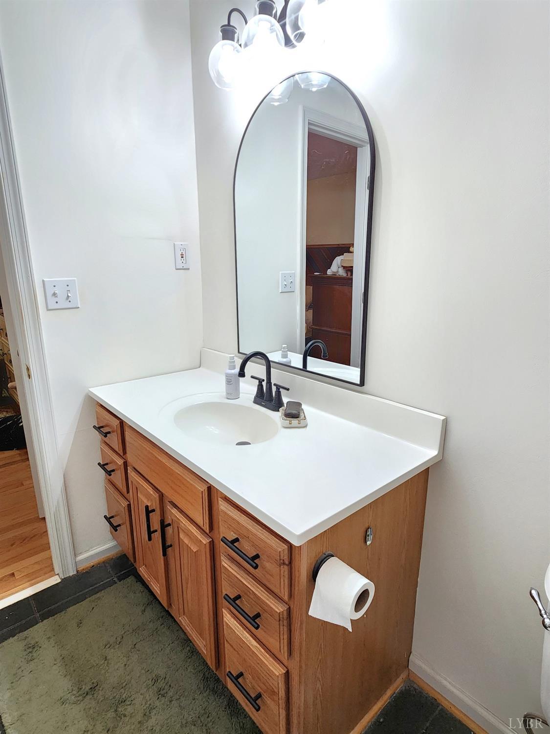 137 New London Drive, Lynchburg, Virginia image 34
