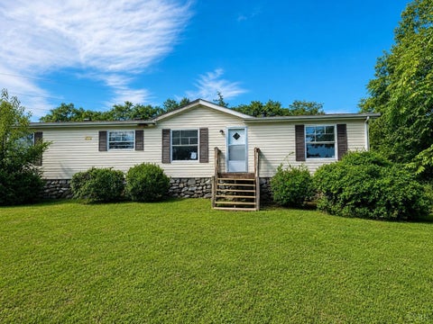 Photo of 1038 Station Lane, Concord, VA 24538 (MLS # 368896)